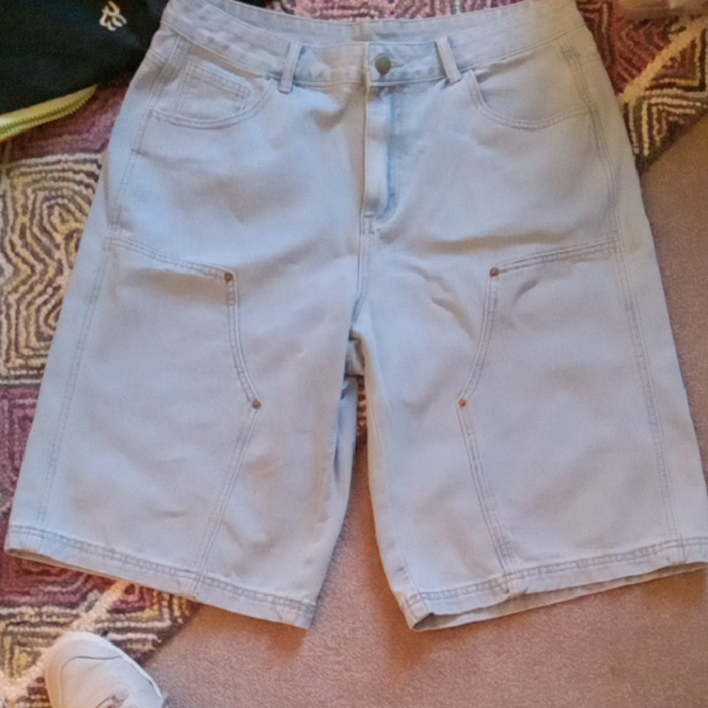 Gilipur XL Bermuda Shorts NWOT